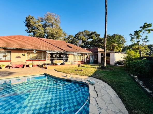 5 Bedroom House