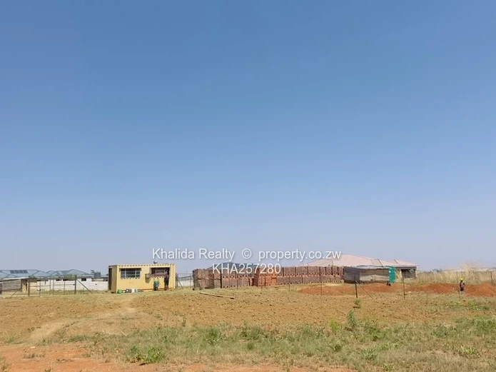 Sandton Mazowe Road Side Stand For Sale (Sole Mandate)