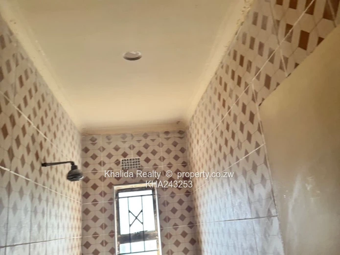 Dzivarasekwa extension house for rent