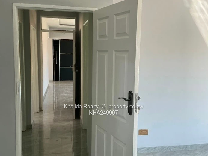 Recently Built & Ready for Occupation, 3 bedroom family home in Rainham Park Gated Community.
