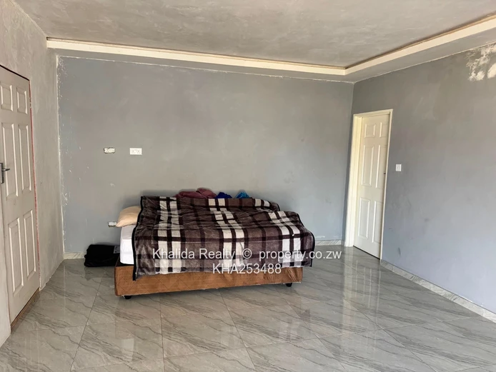 Pamvura Bluffhill Bedsitter for rent