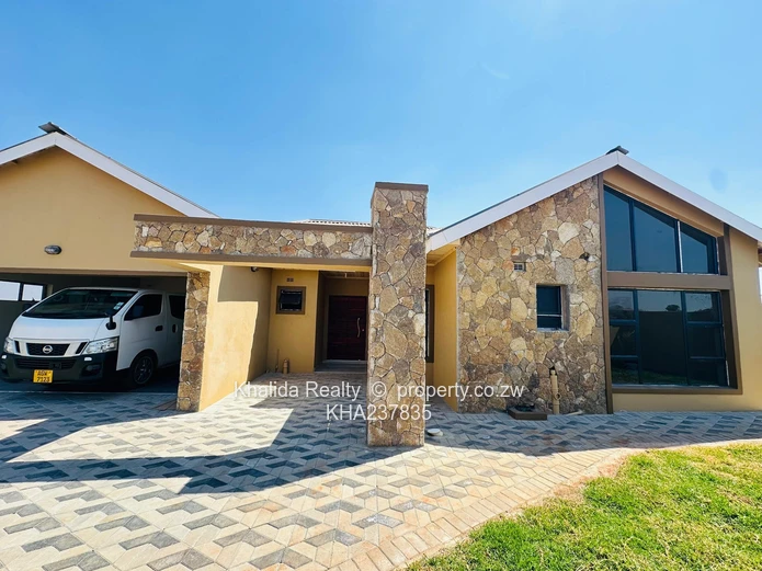 Nyeredzi Ridge Pomona house for rent 