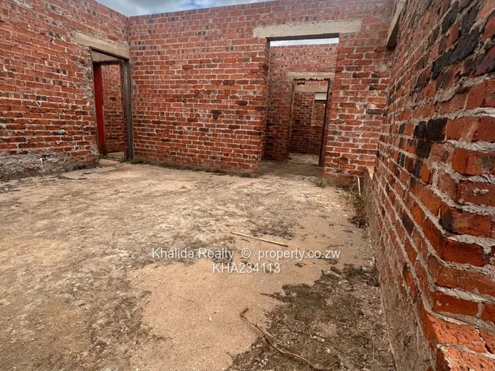 Madokero Unfinished House – $65,000