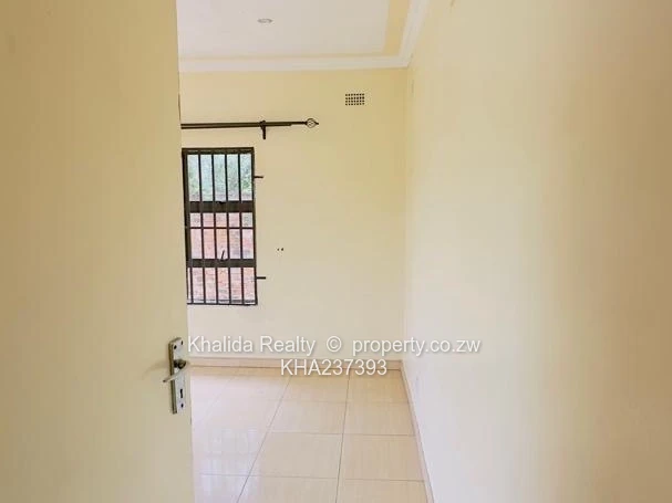 Fairview PROPERTY FOR SALE