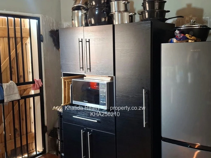 GOODHOPE WESTGATE LAND with a 2-BEDROOM COTTAGE FOR SALE