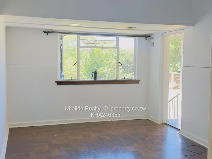 Avondale Flat for rent