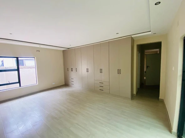 4 Bedroom Townhouse Complex