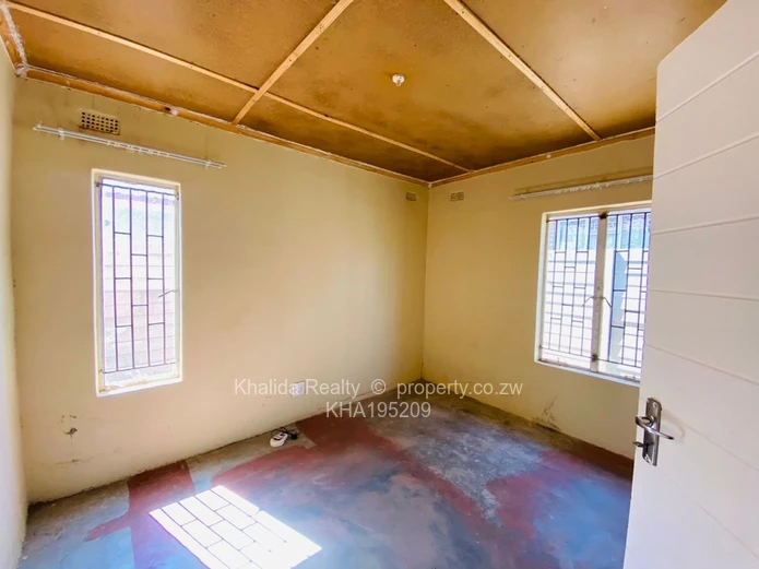 Damafalls house for sale (Sole Mandate)