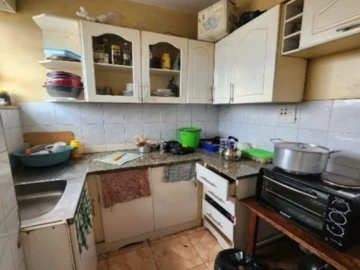 Flat & Apartment