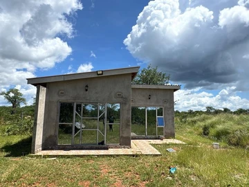 Commercial & Industrial Land