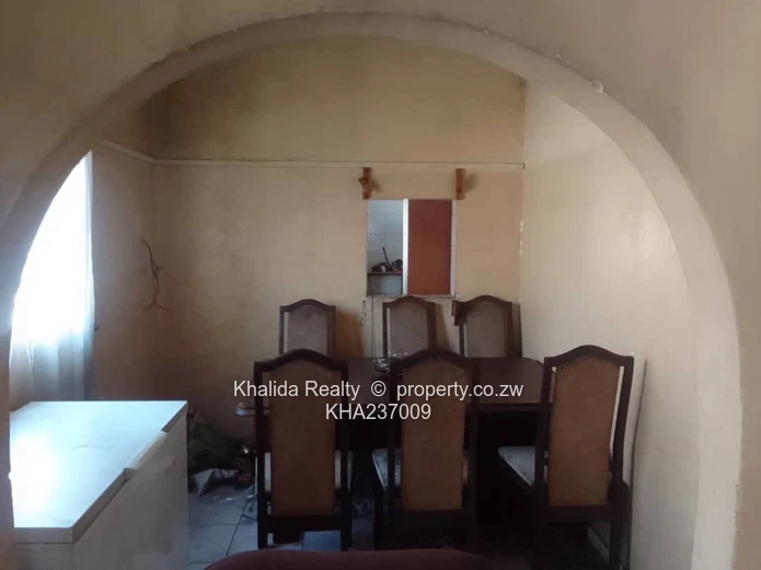 Chitungwiza Unit G house for sale 
