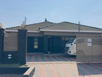 4 Bedroom House
