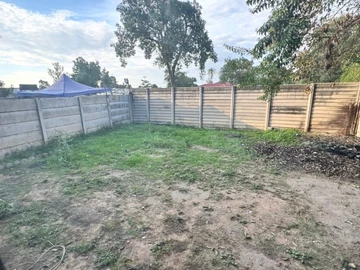 2 Bedroom Flat & Apartment