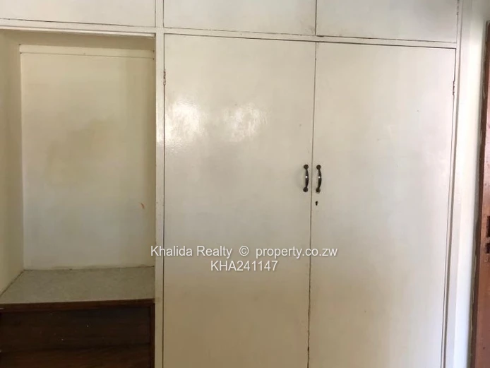 Harare Avenues Bedsitter for Sale! Located Takawira and Fife Ave