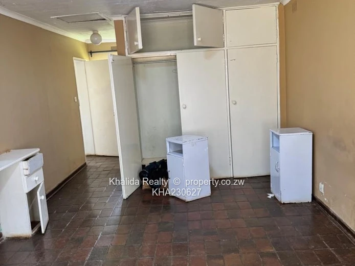 Borrowdale Harare drive double storey for rent
