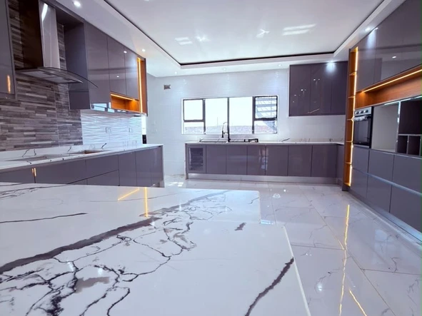 4 Bedroom House