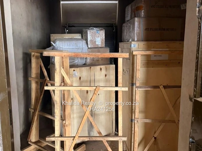 Prime Business Opportunity in Chitungwiza,Makoni