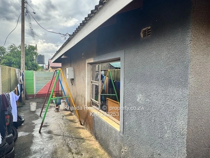 Dzivarasekwa extension house for rent