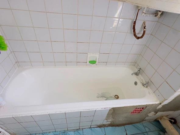 2 Bedroom Flat & Apartment