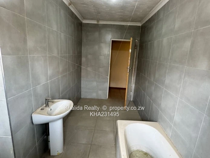 Zimre park house for rent