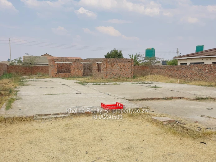 Fairview Stand for Sale in Phase 1 with slab and an incomplete 2 bed cottage